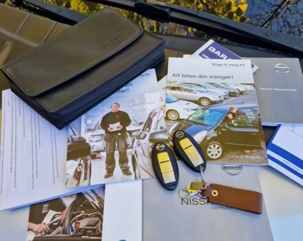 Серый Ниссан Лиф, объемом двигателя 0 л и пробегом 142 тыс. км за 5500 $, фото 5 на Automoto.ua