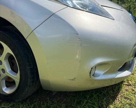 Серый Ниссан Лиф, объемом двигателя 0 л и пробегом 164 тыс. км за 3950 $, фото 31 на Automoto.ua