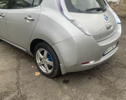 Серый Ниссан Лиф, объемом двигателя 0 л и пробегом 156 тыс. км за 3300 $, фото 6 на Automoto.ua