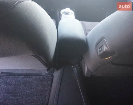 Серый Ниссан Лиф, объемом двигателя 0 л и пробегом 193 тыс. км за 5555 $, фото 46 на Automoto.ua