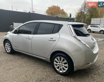 Ниссан Лиф 2013 в Нежине на Automoto.ua Серый Ниссан Лиф, объемом двигателя 0 л и пробегом 181 тыс. км за 5100 $, фото 9 на Automoto.ua