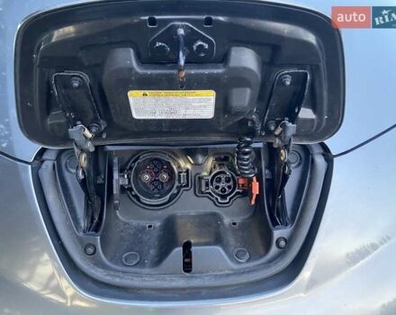 Серый Ниссан Лиф, объемом двигателя 0 л и пробегом 145 тыс. км за 6450 $, фото 14 на Automoto.ua