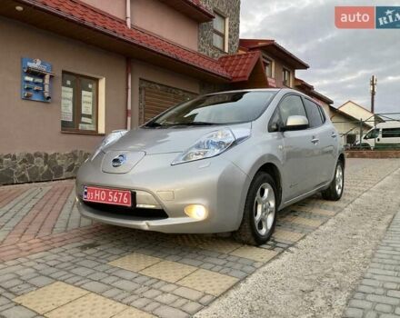 Серый Ниссан Лиф, объемом двигателя 0 л и пробегом 120 тыс. км за 4750 $, фото 1 на Automoto.ua