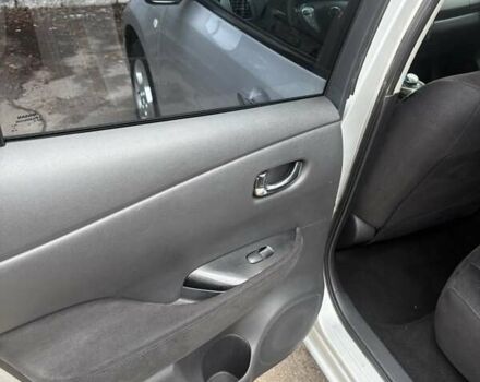 Серый Ниссан Лиф, объемом двигателя 0 л и пробегом 160 тыс. км за 5300 $, фото 4 на Automoto.ua