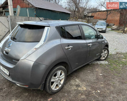 Сірий Ніссан Ліф, об'ємом двигуна 0 л та пробігом 172 тис. км за 9000 $, фото 2 на Automoto.ua