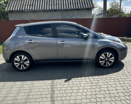 Серый Ниссан Лиф, объемом двигателя 0 л и пробегом 128 тыс. км за 7200 $, фото 5 на Automoto.ua