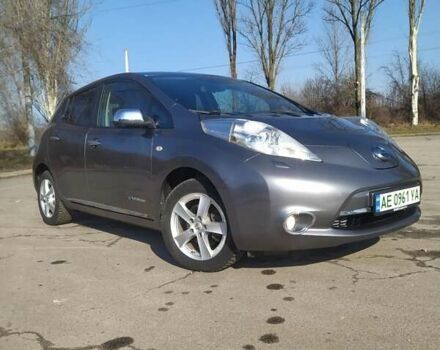 Серый Ниссан Лиф, объемом двигателя 0 л и пробегом 126 тыс. км за 7900 $, фото 4 на Automoto.ua