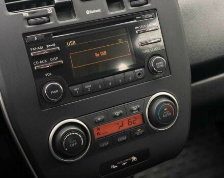 Сірий Ніссан Ліф, об'ємом двигуна 0 л та пробігом 75 тис. км за 5000 $, фото 23 на Automoto.ua