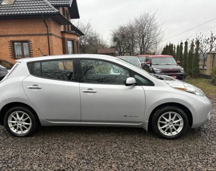 Сірий Ніссан Ліф, об'ємом двигуна 0 л та пробігом 57 тис. км за 6000 $, фото 2 на Automoto.ua