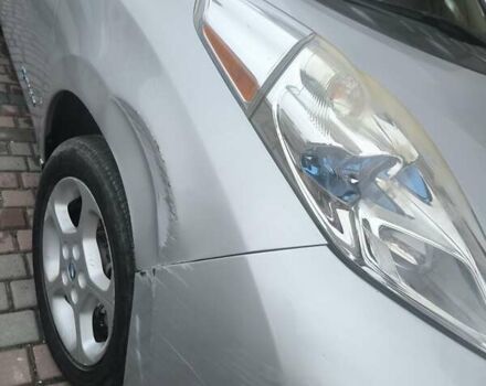 Серый Ниссан Лиф, объемом двигателя 0 л и пробегом 147 тыс. км за 4800 $, фото 14 на Automoto.ua