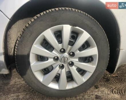 Серый Ниссан Лиф, объемом двигателя 0 л и пробегом 168 тыс. км за 10508 $, фото 7 на Automoto.ua