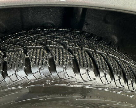 Серый Ниссан Лиф, объемом двигателя 0 л и пробегом 96 тыс. км за 8000 $, фото 14 на Automoto.ua