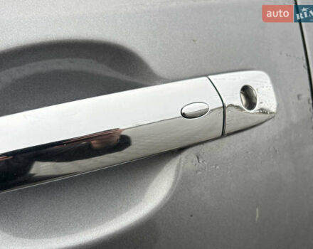 Серый Ниссан Лиф, объемом двигателя 0 л и пробегом 125 тыс. км за 6750 $, фото 13 на Automoto.ua