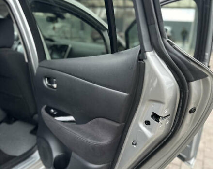 Серый Ниссан Лиф, объемом двигателя 0 л и пробегом 92 тыс. км за 8100 $, фото 11 на Automoto.ua