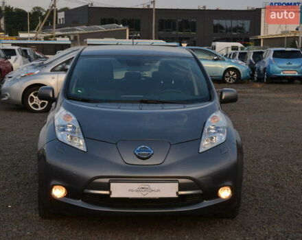 Серый Ниссан Лиф, объемом двигателя 0 л и пробегом 100 тыс. км за 5500 $, фото 2 на Automoto.ua