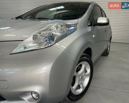 Серый Ниссан Лиф, объемом двигателя 0 л и пробегом 117 тыс. км за 6800 $, фото 42 на Automoto.ua