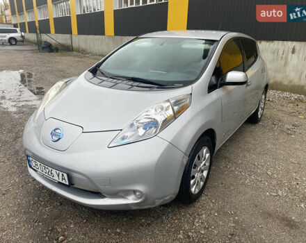 Ниссан Лиф 2013 в Нежине на Automoto.ua Серый Ниссан Лиф, объемом двигателя 0 л и пробегом 181 тыс. км за 5100 $, фото 16 на Automoto.ua