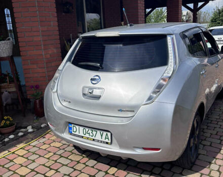 Сірий Ніссан Ліф, об'ємом двигуна 0 л та пробігом 170 тис. км за 5500 $, фото 8 на Automoto.ua