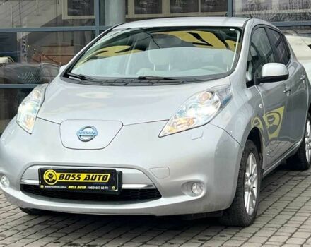 Сірий Ніссан Ліф, об'ємом двигуна 0 л та пробігом 100 тис. км за 6000 $, фото 2 на Automoto.ua