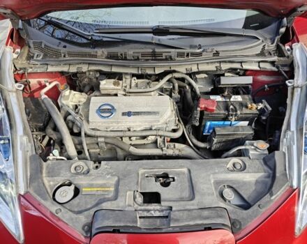 Сірий Ніссан Ліф, об'ємом двигуна 0 л та пробігом 158 тис. км за 4250 $, фото 8 на Automoto.ua