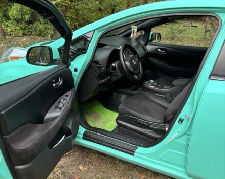 Ниссан Лиф 2013 в Днепре (Днепропетровске) на Automoto.ua Серый Ниссан Лиф, объемом двигателя 0 л и пробегом 163 тыс. км за 5100 $, фото 9 на Automoto.ua