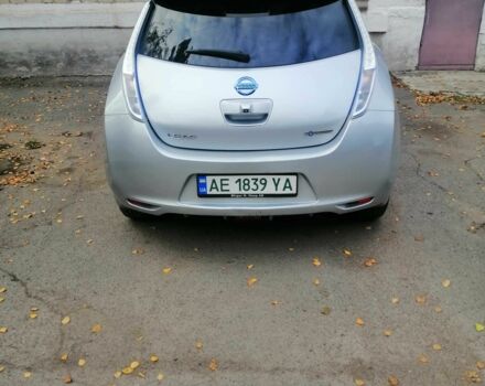 Серый Ниссан Лиф, объемом двигателя 0 л и пробегом 96 тыс. км за 5500 $, фото 7 на Automoto.ua