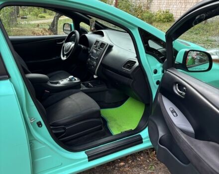 Ниссан Лиф 2013 в Днепре (Днепропетровске) на Automoto.ua Серый Ниссан Лиф, объемом двигателя 0 л и пробегом 163 тыс. км за 5100 $, фото 10 на Automoto.ua