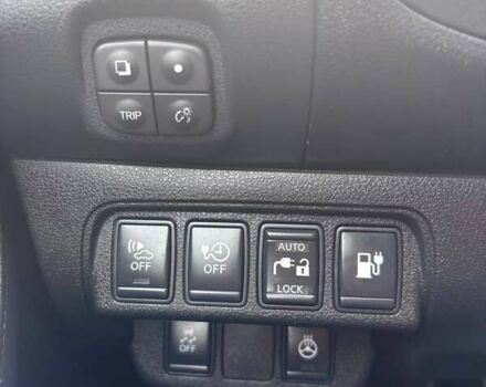 Сірий Ніссан Ліф, об'ємом двигуна 0 л та пробігом 108 тис. км за 7500 $, фото 5 на Automoto.ua