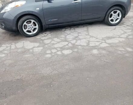 Сірий Ніссан Ліф, об'ємом двигуна 0 л та пробігом 140 тис. км за 6500 $, фото 2 на Automoto.ua