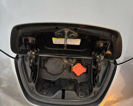 Ниссан Лиф 2013 в Одессе на Automoto.ua Серый Ниссан Лиф, объемом двигателя 0 л и пробегом 180 тыс. км за 5500 $, фото 12 на Automoto.ua