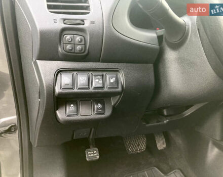 Сірий Ніссан Ліф, об'ємом двигуна 0 л та пробігом 129 тис. км за 8300 $, фото 12 на Automoto.ua