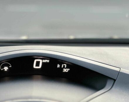 Серый Ниссан Лиф, объемом двигателя 0 л и пробегом 75 тыс. км за 5000 $, фото 20 на Automoto.ua