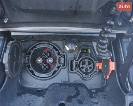 Серый Ниссан Лиф, объемом двигателя 0 л и пробегом 193 тыс. км за 5555 $, фото 50 на Automoto.ua