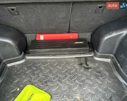 Сірий Ніссан Ліф, об'ємом двигуна 0 л та пробігом 172 тис. км за 9000 $, фото 9 на Automoto.ua