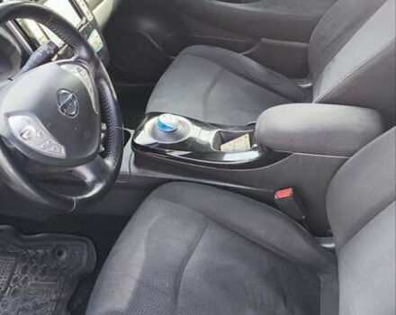 Сірий Ніссан Ліф, об'ємом двигуна 0 л та пробігом 91 тис. км за 6500 $, фото 6 на Automoto.ua