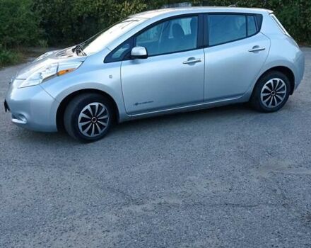 Серый Ниссан Лиф, объемом двигателя 0 л и пробегом 160 тыс. км за 5700 $, фото 5 на Automoto.ua