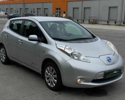 Сірий Ніссан Ліф, об'ємом двигуна 0 л та пробігом 75 тис. км за 5000 $, фото 1 на Automoto.ua