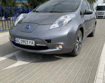 Сірий Ніссан Ліф, об'ємом двигуна 0 л та пробігом 86 тис. км за 7500 $, фото 3 на Automoto.ua