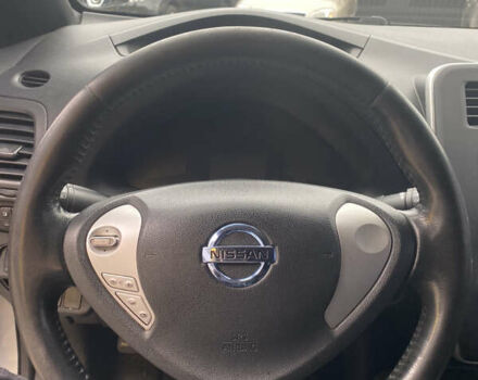 Ниссан Лиф 2013 в Нежине на Automoto.ua Серый Ниссан Лиф, объемом двигателя 0 л и пробегом 181 тыс. км за 5100 $, фото 19 на Automoto.ua