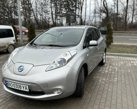 Серый Ниссан Лиф, объемом двигателя 0 л и пробегом 92 тыс. км за 8100 $, фото 1 на Automoto.ua