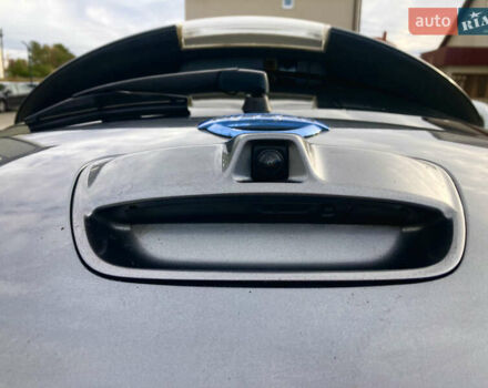 Сірий Ніссан Ліф, об'ємом двигуна 0 л та пробігом 129 тис. км за 8300 $, фото 29 на Automoto.ua