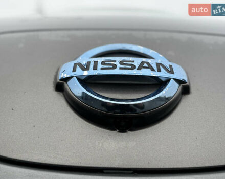 Серый Ниссан Лиф, объемом двигателя 0 л и пробегом 125 тыс. км за 6750 $, фото 20 на Automoto.ua