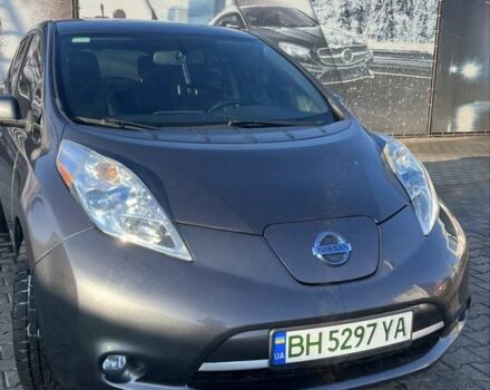 Серый Ниссан Лиф, объемом двигателя 0 л и пробегом 146 тыс. км за 5700 $, фото 1 на Automoto.ua