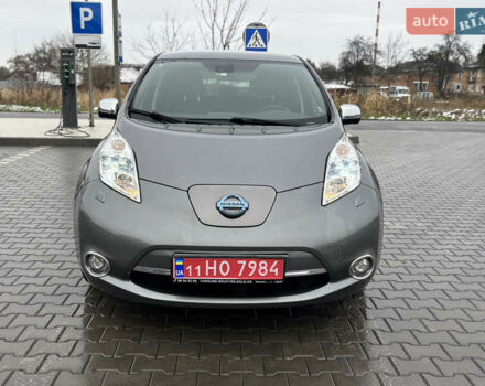 Серый Ниссан Лиф, объемом двигателя 0 л и пробегом 125 тыс. км за 6750 $, фото 9 на Automoto.ua