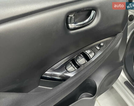 Серый Ниссан Лиф, объемом двигателя 0 л и пробегом 117 тыс. км за 6800 $, фото 19 на Automoto.ua