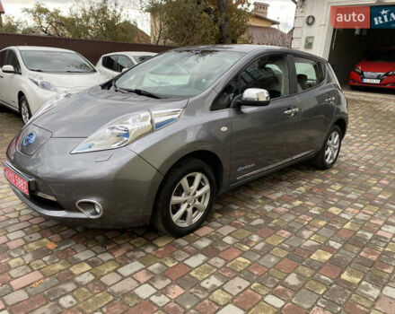 Серый Ниссан Лиф, объемом двигателя 0 л и пробегом 140 тыс. км за 5490 $, фото 4 на Automoto.ua