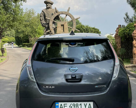 Сірий Ніссан Ліф, об'ємом двигуна 0 л та пробігом 180 тис. км за 8200 $, фото 12 на Automoto.ua