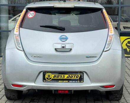 Сірий Ніссан Ліф, об'ємом двигуна 0 л та пробігом 100 тис. км за 6000 $, фото 5 на Automoto.ua