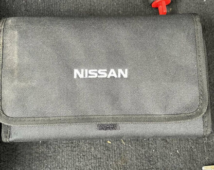 Серый Ниссан Лиф, объемом двигателя 0 л и пробегом 166 тыс. км за 6900 $, фото 12 на Automoto.ua