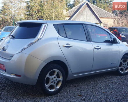 Серый Ниссан Лиф, объемом двигателя 0 л и пробегом 193 тыс. км за 5555 $, фото 6 на Automoto.ua